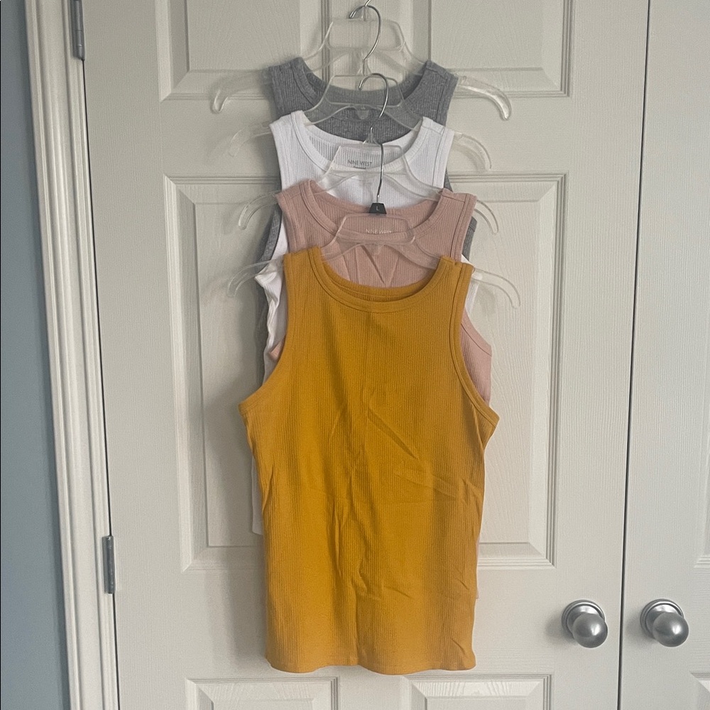 Nine West Essential Ribbed Tank Top Bundle of 4 Size M